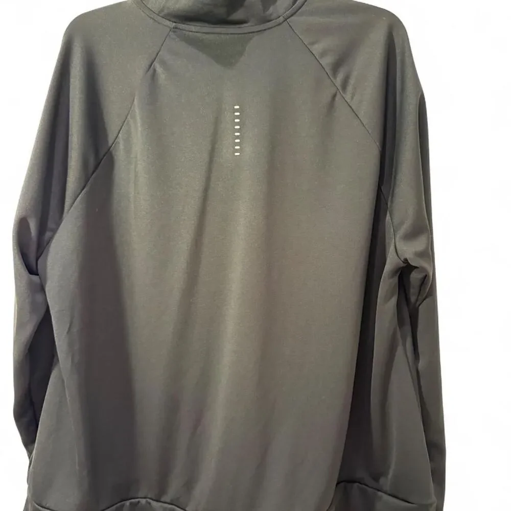 Nike Women's Black 2X Sweatshirt